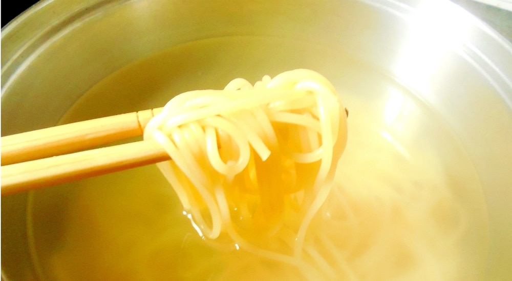 生パスタのようにもちもち!水漬けパスタは簡単&絶品